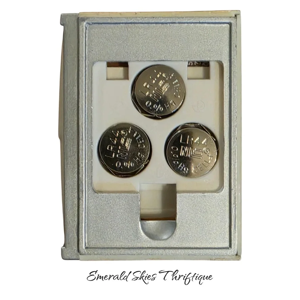 Hallmark Keepsake 2007 Magic Holiday Fridge Ornament w/Box works free ship